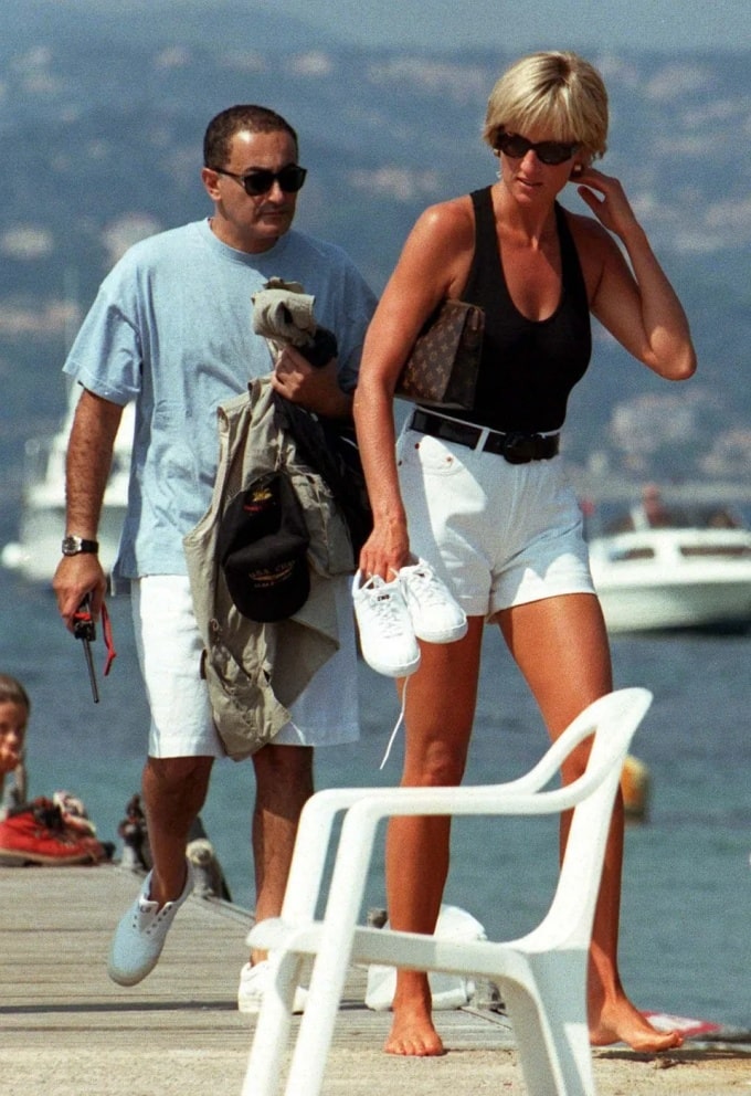 Dodi Al Fayed's Relationship With Princess Diana Spencer